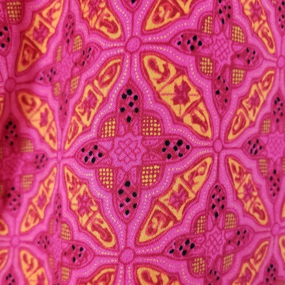 EUC Pink Vibrant Patterned Ankle Pants Women's Size 18W - Picture 2 of 7
